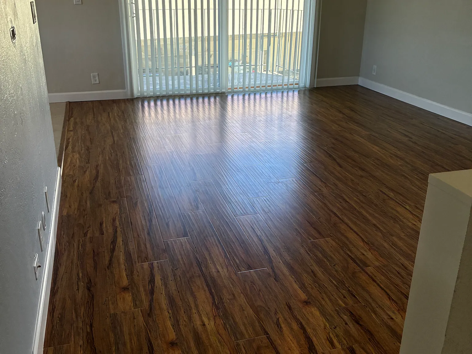 2 bed, 800 sqft, $2,950 — Photo 4
