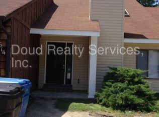 4612 Glencoe Ln, Virginia Beach, VA 23464