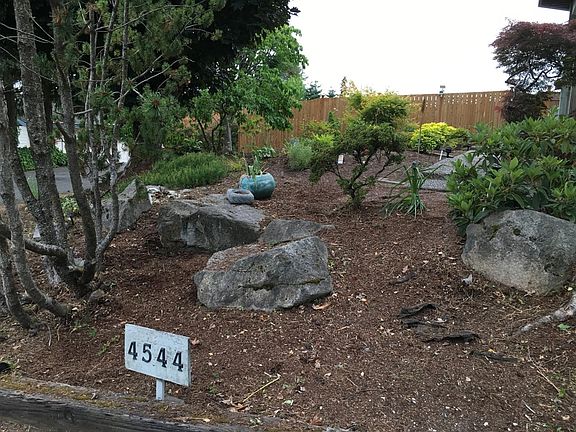 3rd image of 4544 130th Pl SE