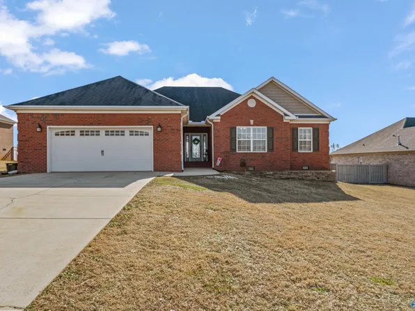 25724 Iron Gate Dr, Madison, AL 35756