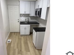2425 N Sydenham St, Philadelphia, PA 19132