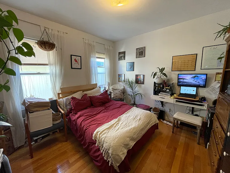 66 Brooks St #2 — Photo 4