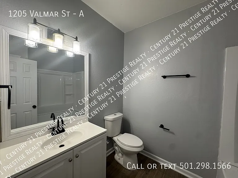1205 Valmar St #A — Photo 13