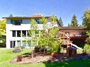 3042 E Harrison Ave, Coeur D Alene, ID 83814