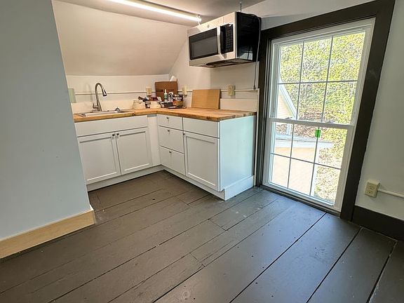 2nd image of 22 Mineral St #6