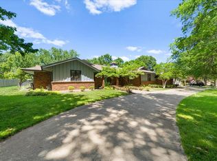 8318 W 102nd St, Overland Park, KS 66212