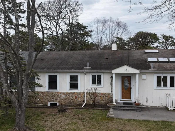 757A McCord Street #A, Westhampton Beach, NY 11978