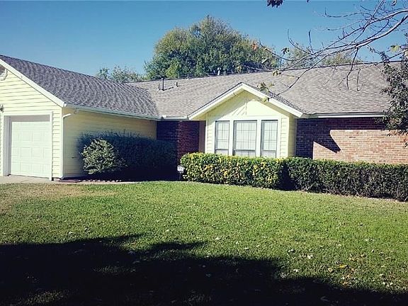 2nd image of 600 Westminster Pl