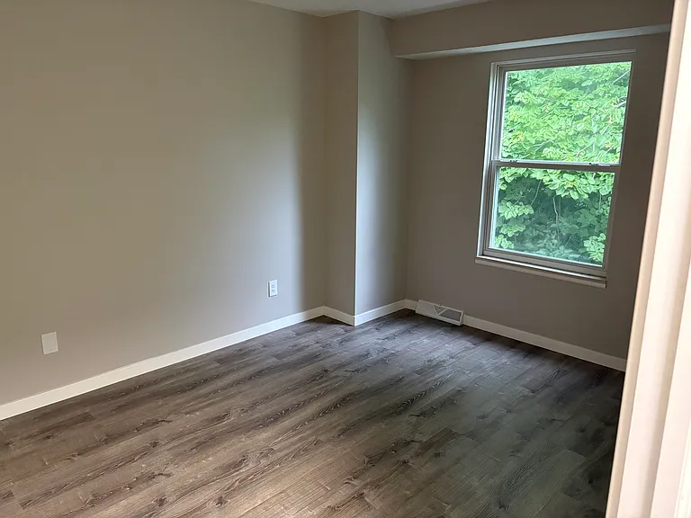 Master Room 2