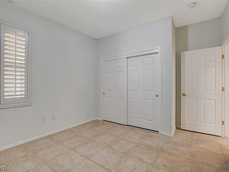 2521 Evansville Ave — Photo 29