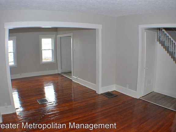 2nd image of 4122 Chester Ave APT 13