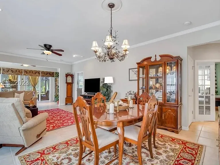 94 Spring Beauty Dr — Photo 11