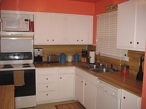 4th image of 1901 La Porte Dr