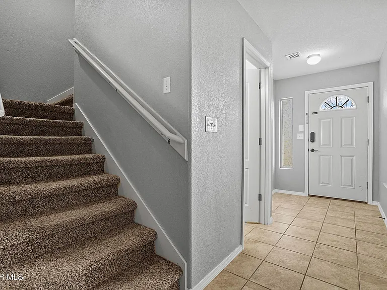 7045 Eagle Nest Ct — Photo 6