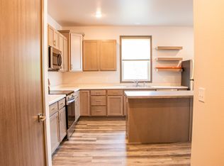 4576 London Rd #201, Eau Claire, WI 54701