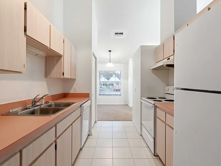 38070 Daughtery Rd — Photo 15