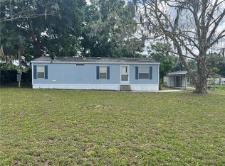 12682 SE 122nd St, Ocklawaha, FL 32179