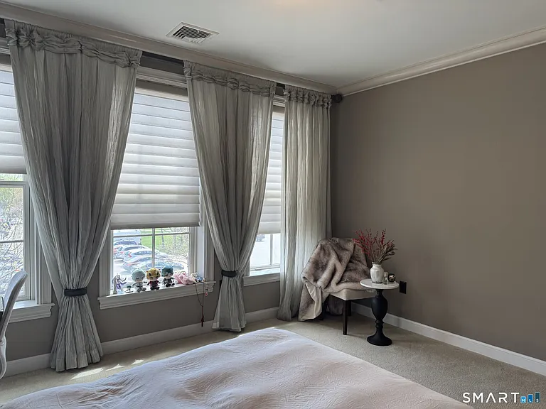 85 Memorial Rd #201 — Photo 22