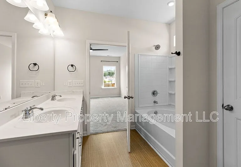 433 Troy Dr — Photo 11