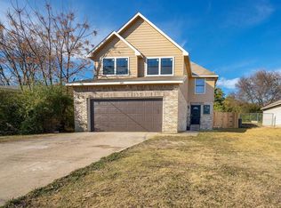 2411 Kahn St, Dallas, TX 75241