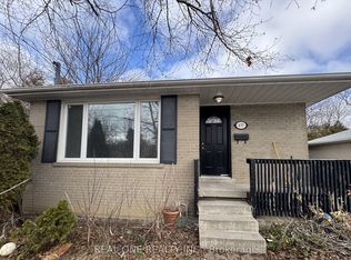 437 Taylor Mills Dr N, Richmond Hill, ON L4C 2V1