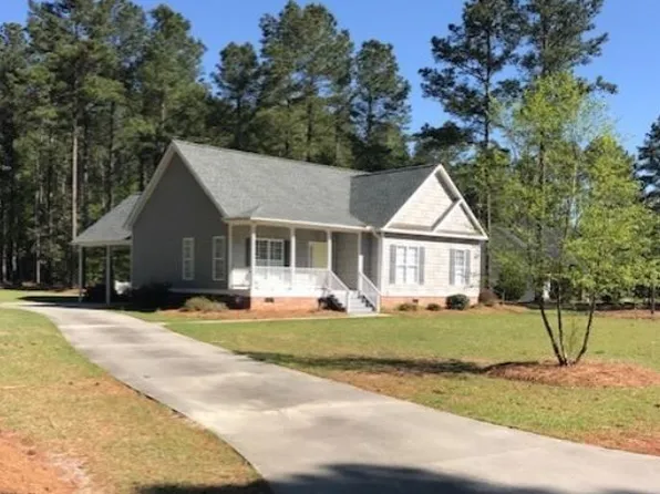 45 Shell Dr, Elizabethtown, NC 28337