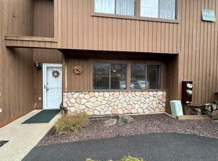 234 Panorama Ct, Poughkeepsie, NY