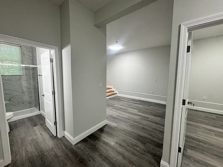 7 McCabe Ct #1 — Photo 3
