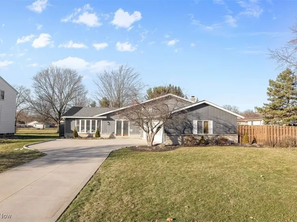 14658 Oakland Park Dr, Strongsville, OH 44136