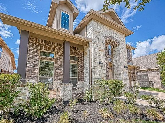 2nd image of 24311 Marisa Ln