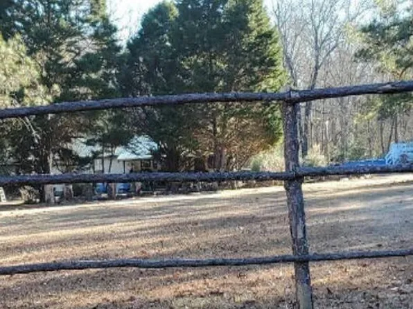 228 Tulip Dr, Americus, GA 31719