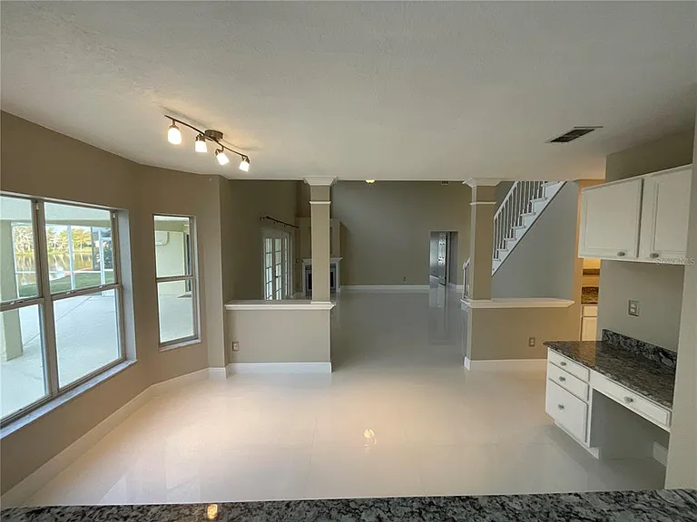 13668 Crystal River Dr — Photo 10