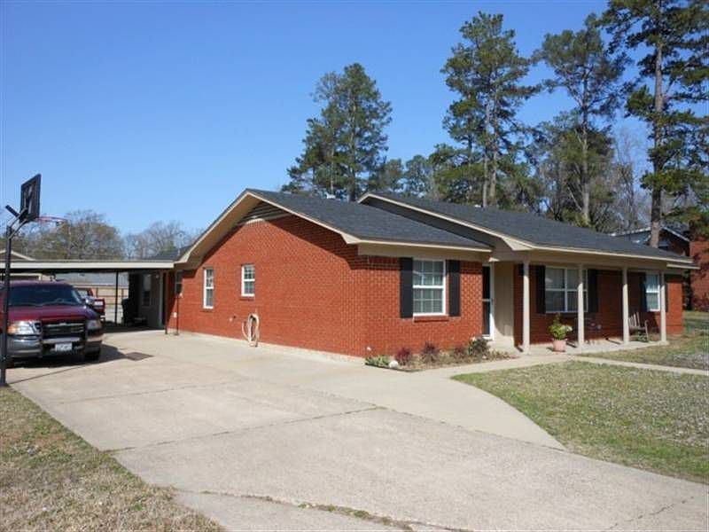 1st image of 7 Tamar Dr