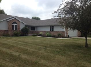 1800 N Innisbrook Dr, Muncie, IN 47304
