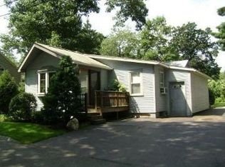 16 Pine Tree Trl, Westford, MA 01886