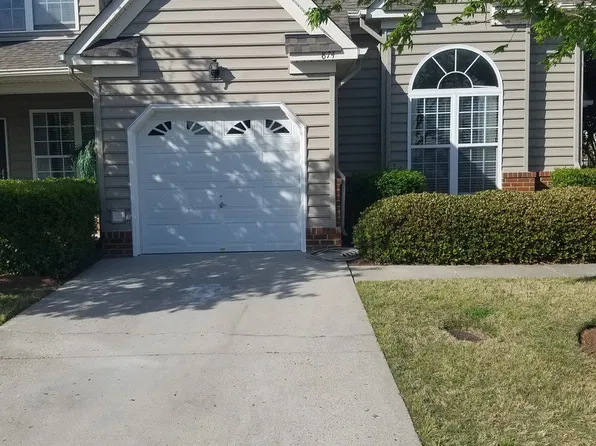 874 Hunley Dr, Virginia Beach, VA