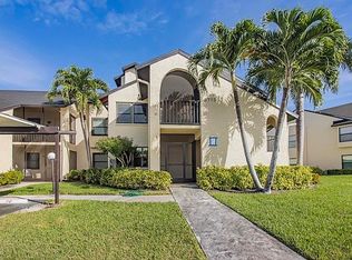 8715 Charter Club Cir UNIT 5, Fort Myers, FL 33919