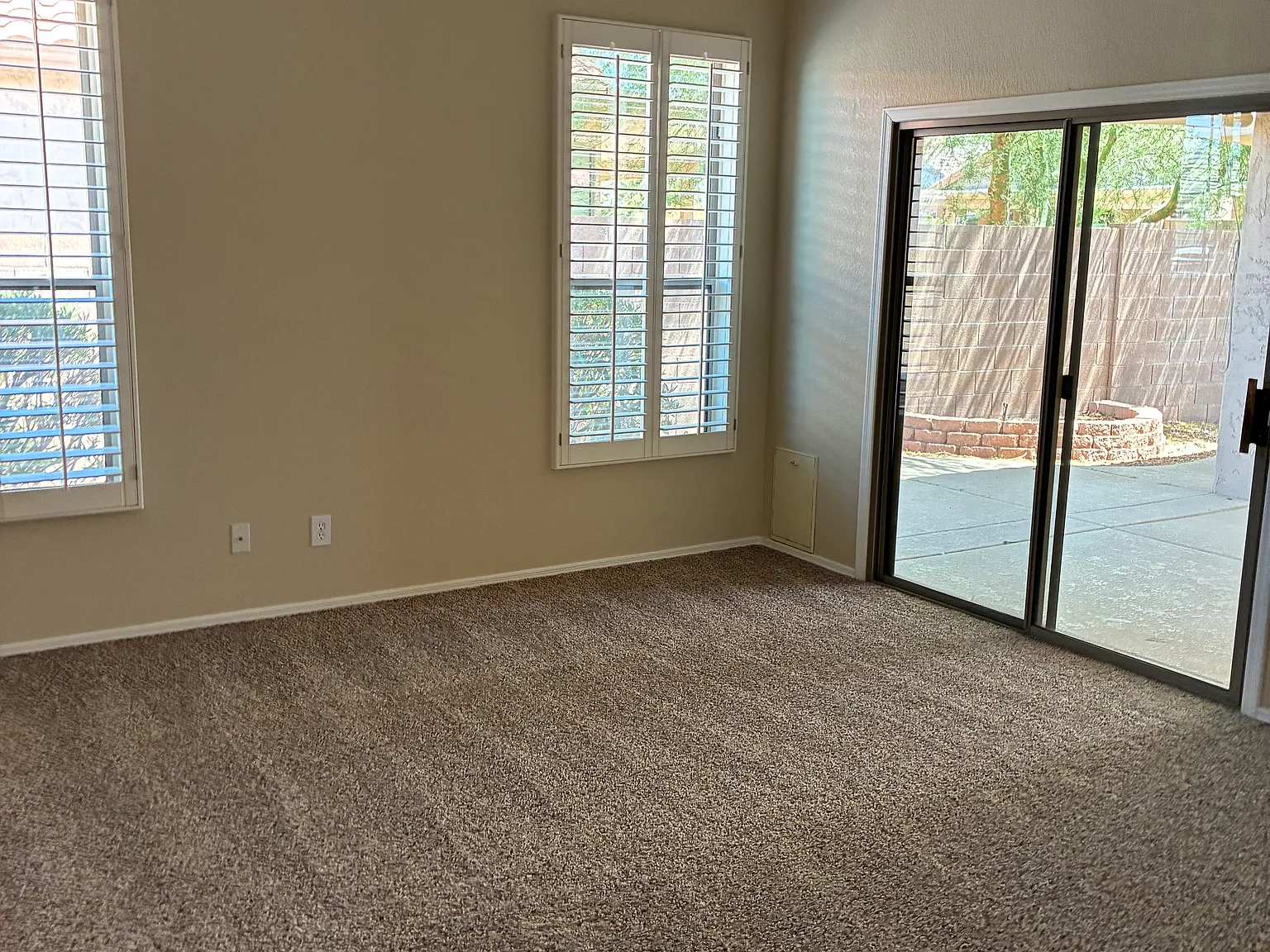 18113 W Buena Vista Dr — Photo 3