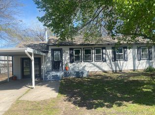 123 NE 5th St, Pryor, OK 74361