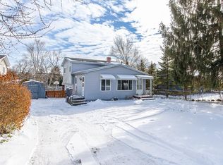 8670 N Eston Rd, Clarkston, MI 48348