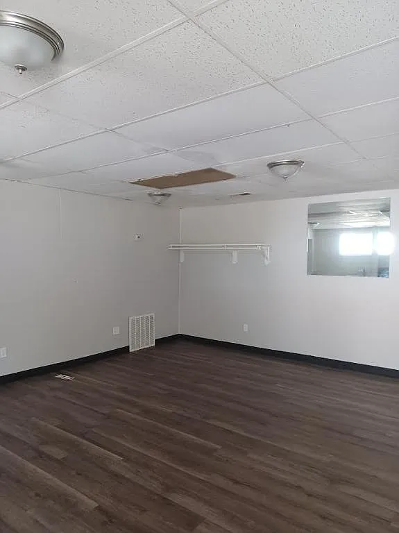 3159 Orville Ave 1W — Photo 1