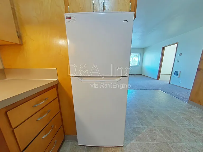 111 NW 11th St #103 — Photo 5