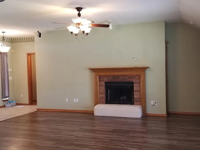 14200 Harli Ln — Photo 3