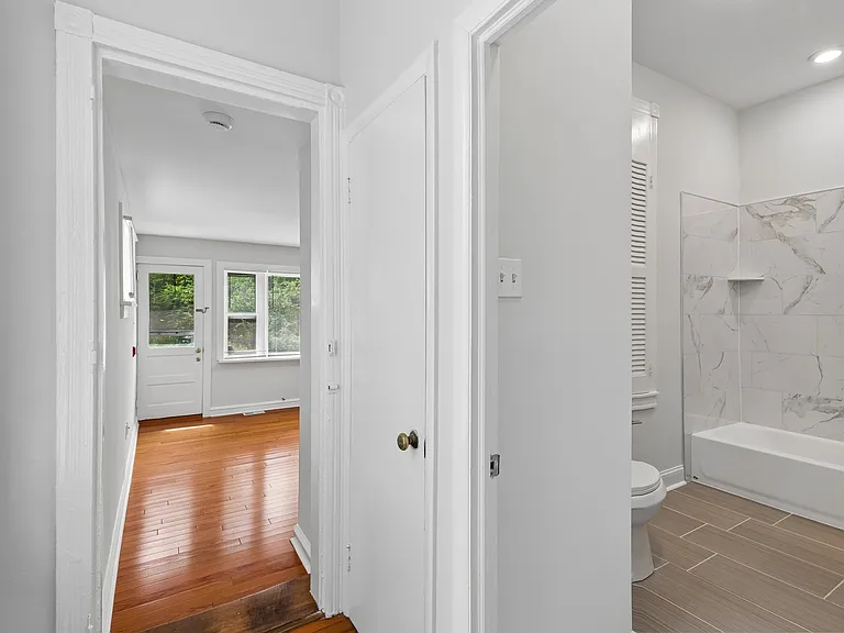 24 E Mount Pleasant Ave #1 — Photo 14