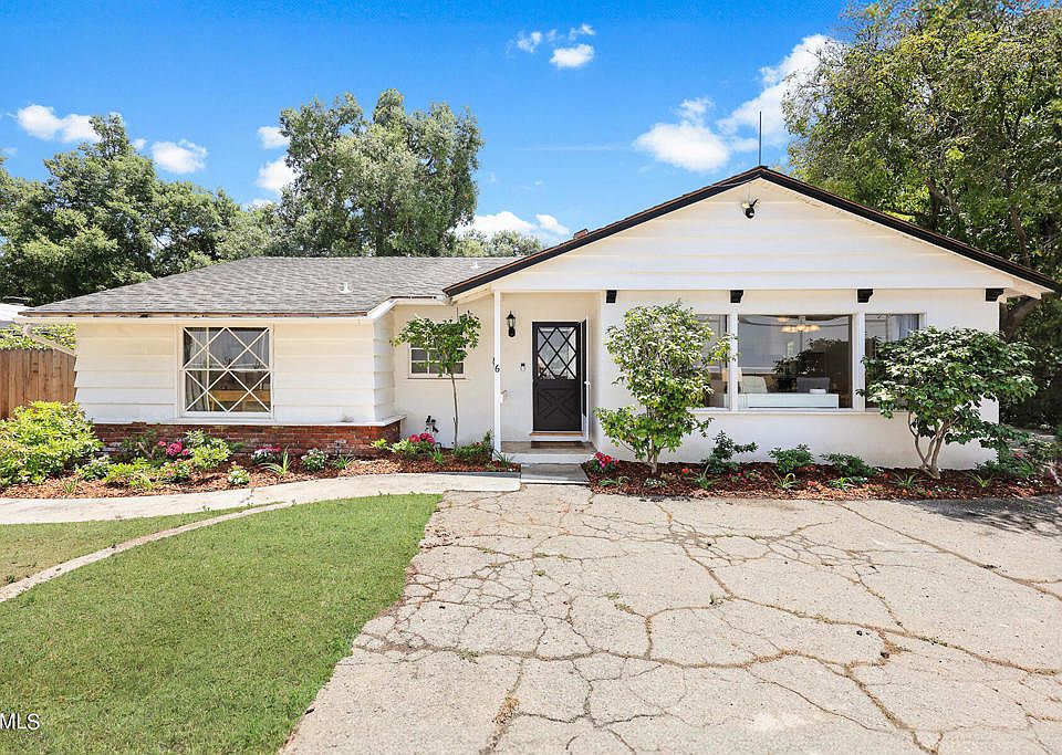 1st image of 636 Knight Way