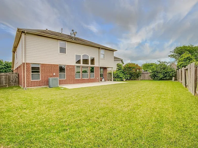 26307 Sundown Cove Ln — Photo 8