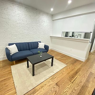 1st image of 899 Pacific St #2F