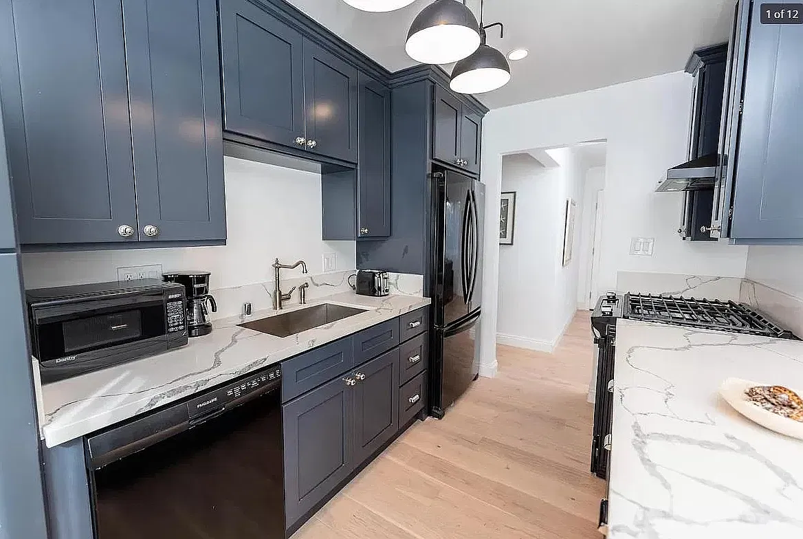 3 bed, $5,500 — Photo 2