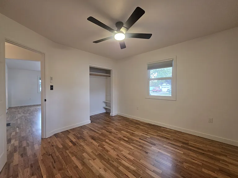 166 Draper St NE — Photo 11