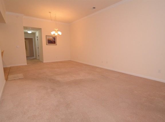 3rd image of 4325 N Fulton Ave